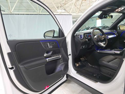 Certified 2026 Mercedes-Benz GLB 250 4MATIC image 19