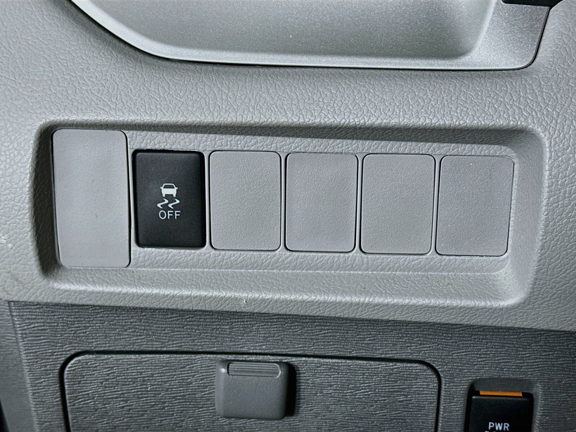 Used 2020 Toyota Sienna LE FWD image 17