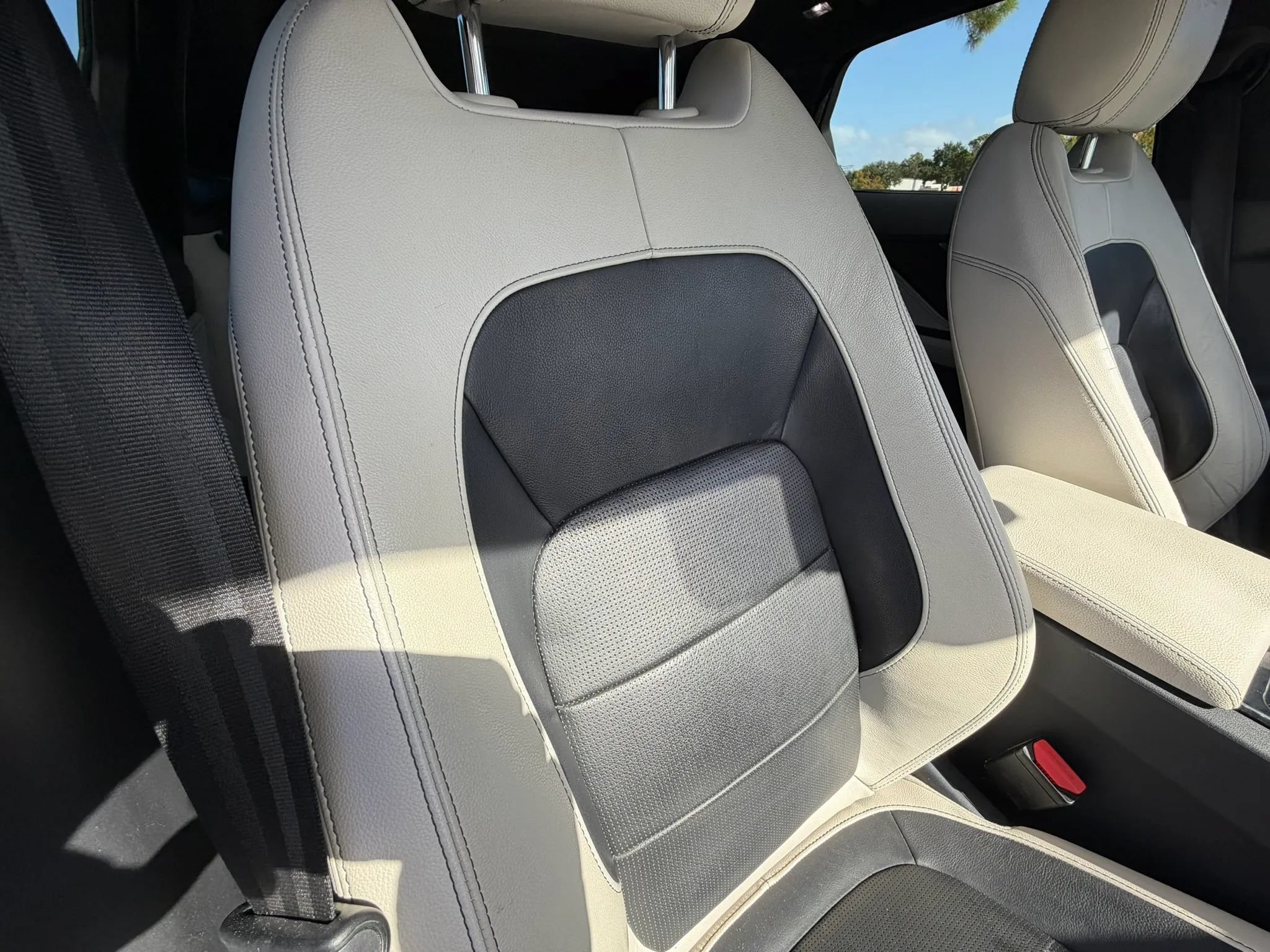 Used 2018 Jaguar F-PACE S AWD/4WD image 20