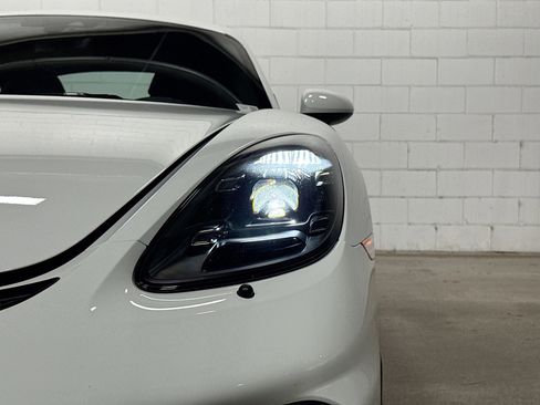 Certified 2021 Porsche 718 Cayman GT4 RWD image 10