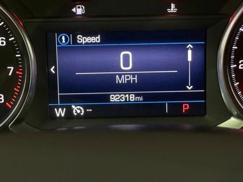 Used 2021 GMC Acadia SLE w/ Driver Convenience Package FWD image 34