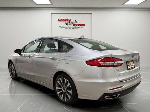 Used 2019 Ford Fusion SE AWD/4WD image 3
