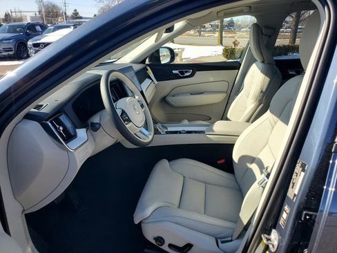 New 2026 Volvo XC60 T8 Ultra w/ Protection Package Premier image 14