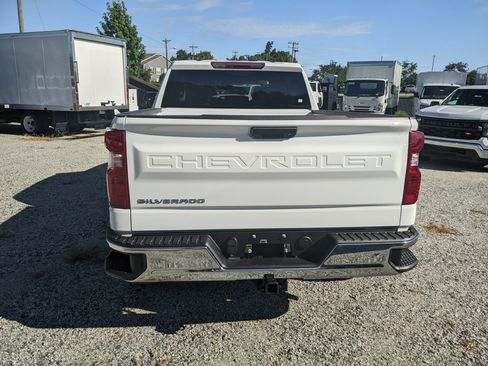 New 2025 Chevrolet Silverado 1500 W/T w/ WT Value Package image 12