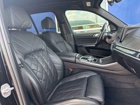 Used 2024 BMW X5 xDrive40i w/ Premium Package image 13