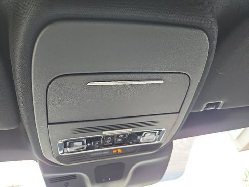 Used 2025 Lincoln Navigator Reserve w/ Jet Appearance Package AWD/4WD image 76