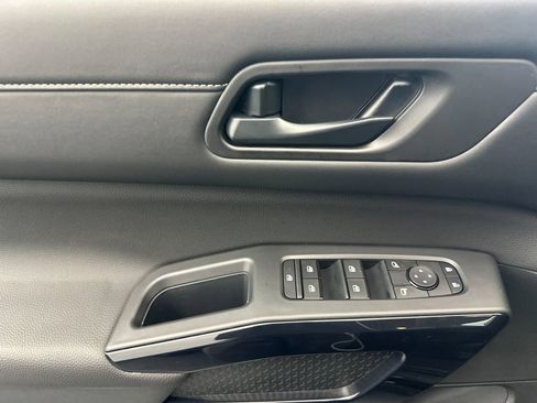 New 2026 Nissan Pathfinder SV FWD image 10