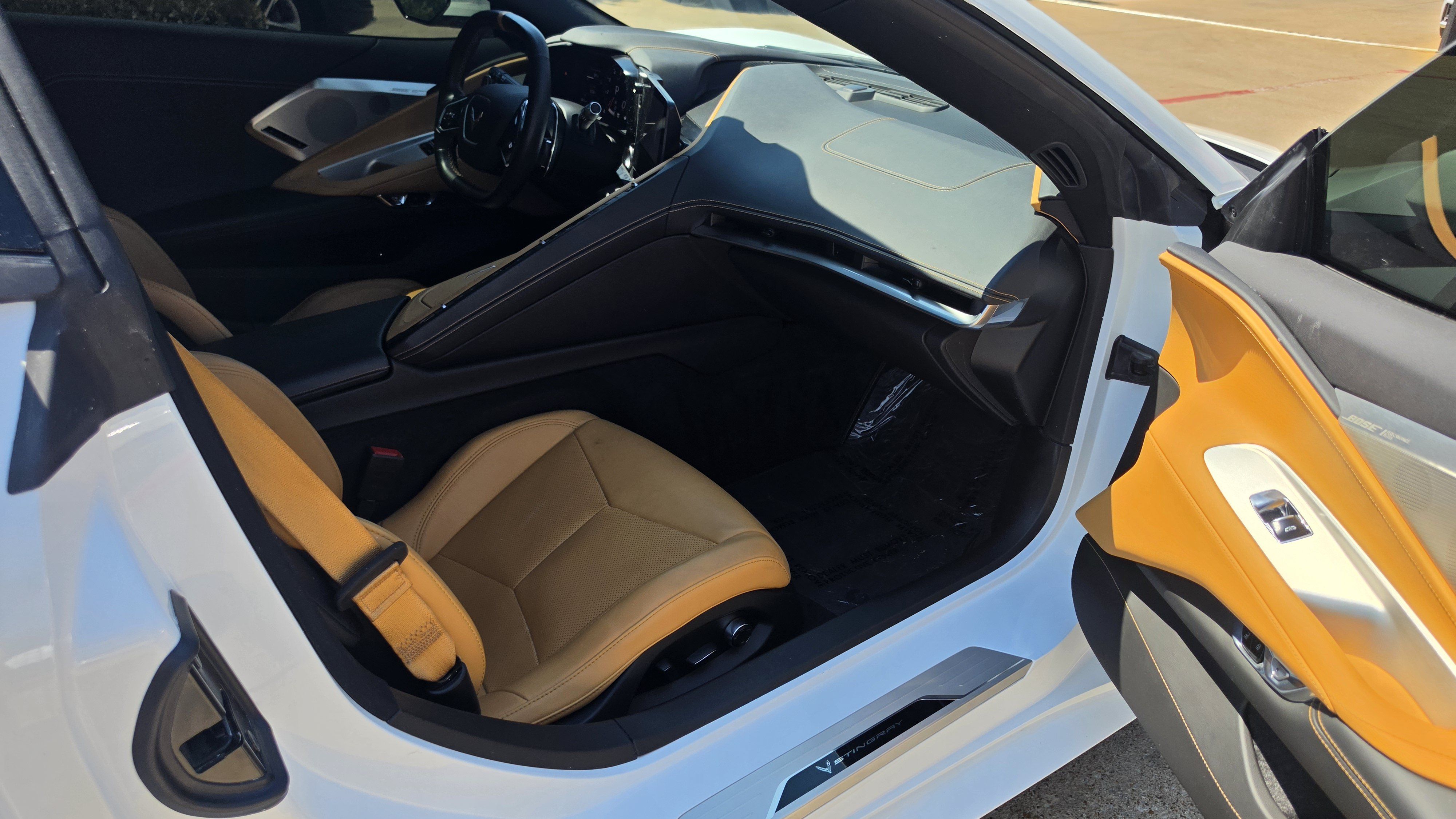 Used 2023 Chevrolet Corvette Stingray Preferred Cpe w/ Z51 Performance Package RWD image 28