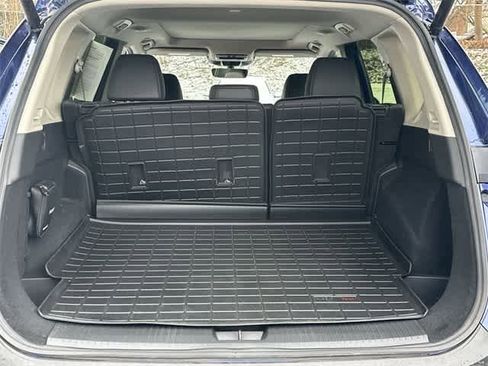 Used 2023 Nissan Rogue Platinum image 25