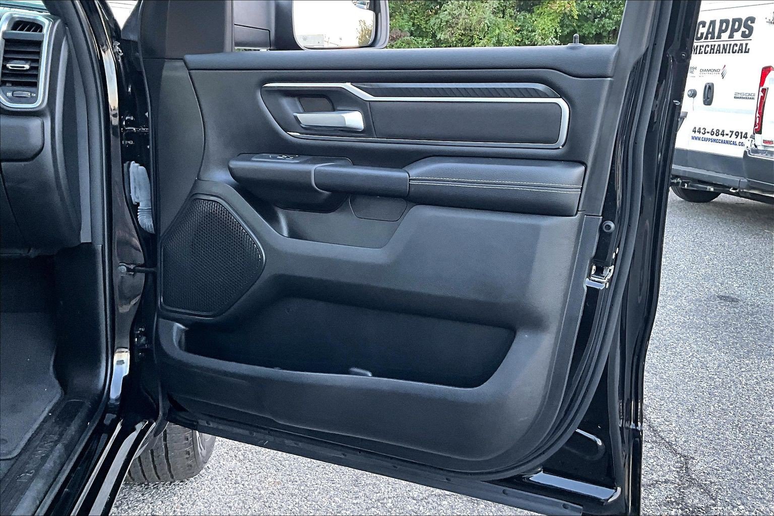 Used 2025 RAM 1500 Big Horn AWD/4WD image 20