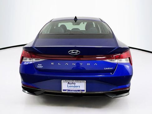 Used 2023 Hyundai Elantra Limited image 6