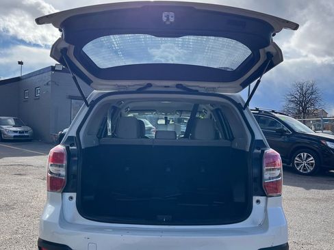 Used 2016 Subaru Forester 2.5i w/ Alloy Wheel Package image 21