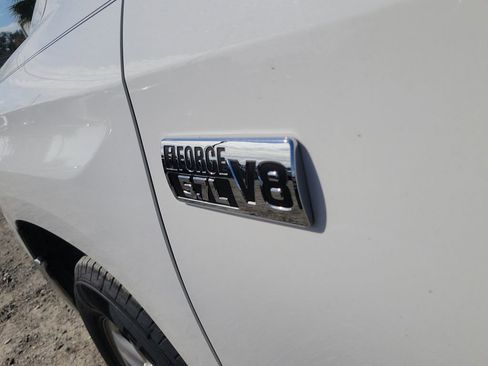 Used 2020 Toyota Tundra SR5 image 8