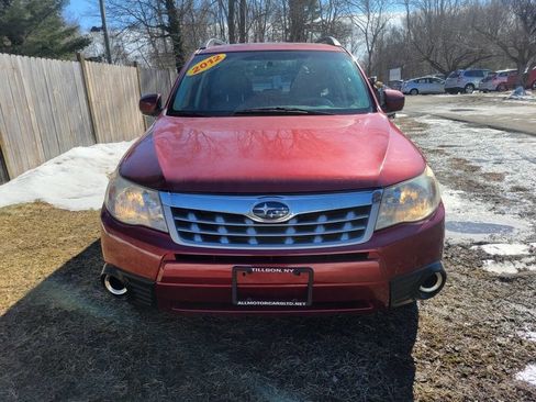 Used 2012 Subaru Forester 2.5X Limited image 2