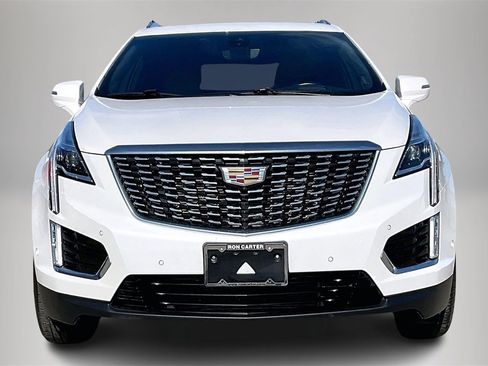Used 2020 Cadillac XT5 Premium Luxury image 3
