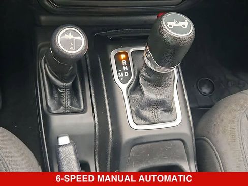 Used 2018 Jeep Wrangler Unlimited Sport S AWD/4WD image 31
