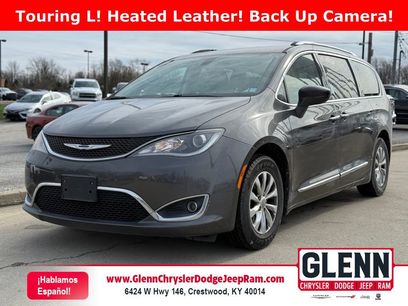 Used 2018 Chrysler Pacifica Touring-L