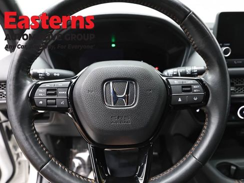 Used 2023 Honda HR-V Sport image 10