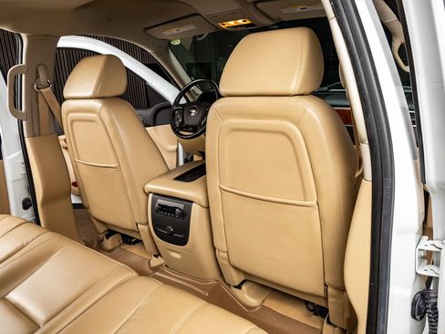 Used 2007 Chevrolet Silverado 1500 LTZ w/ Safety Package image 30