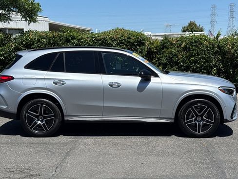 Certified 2026 Mercedes-Benz GLC 300 4MATIC image 2