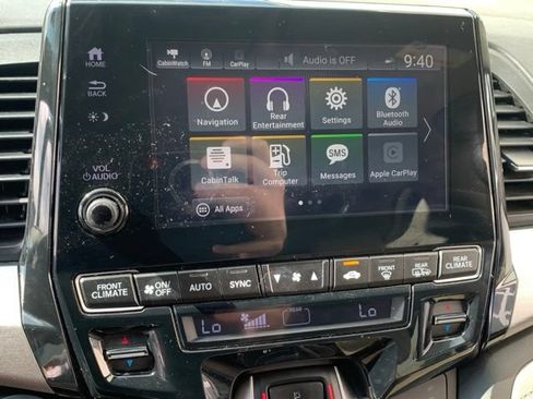 Used 2019 Honda Odyssey Touring image 16