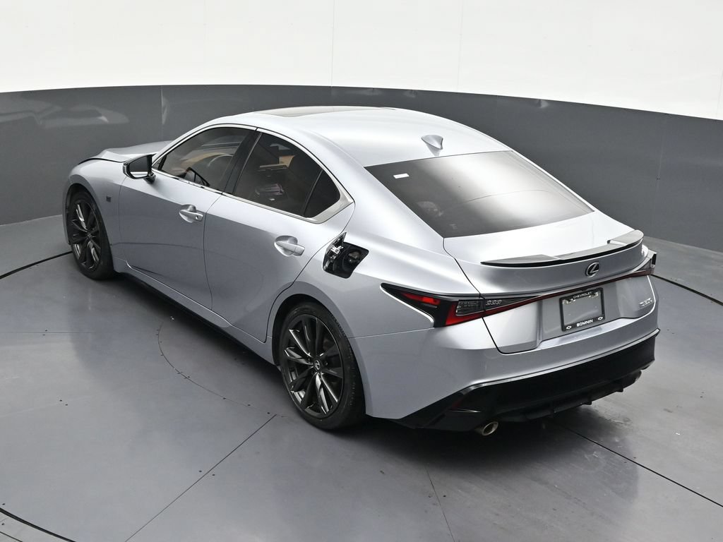 Used 2024 Lexus IS 350 F Sport RWD image 19