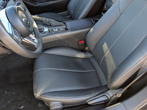 Used 2023 MAZDA MX-5 Miata Grand Touring w/ Weather Package image 12