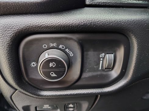 Certified 2020 RAM 1500 Big Horn image 20