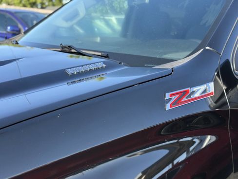 Used 2020 Chevrolet Silverado 1500 LT w/ All-Star Edition image 2