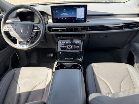 Certified 2022 Lincoln Nautilus Reserve w/ Equipment Group 201A AWD/4WD image 12