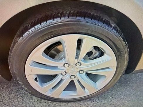 Used 2023 Acura TLX w/ Technology Package FWD image 8