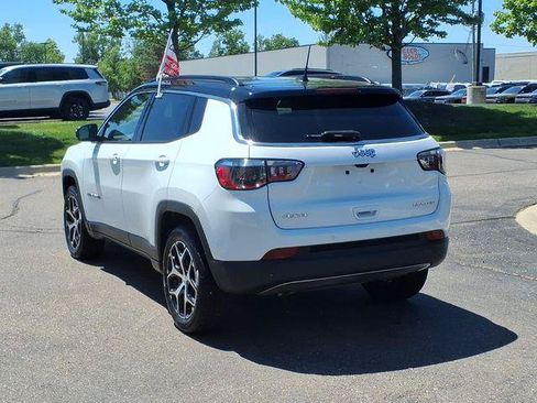 Certified 2024 Jeep Compass Limited AWD/4WD image 6