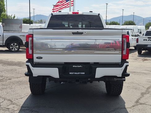 Used 2024 Ford F350 Platinum w/ FX4 Off-Road Package AWD/4WD image 5