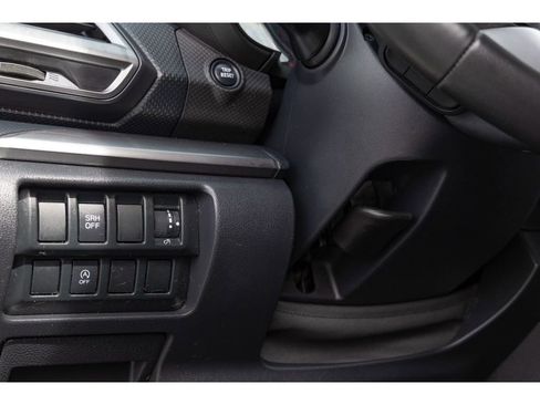 Used 2021 Subaru Forester Premium image 21