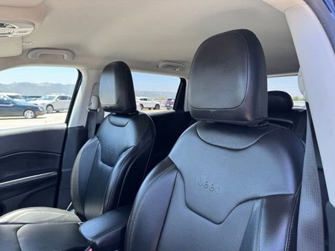 Used 2019 Jeep Compass High Altitude AWD/4WD image 18