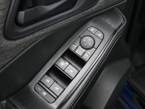 Used 2021 Nissan Rogue S image 16