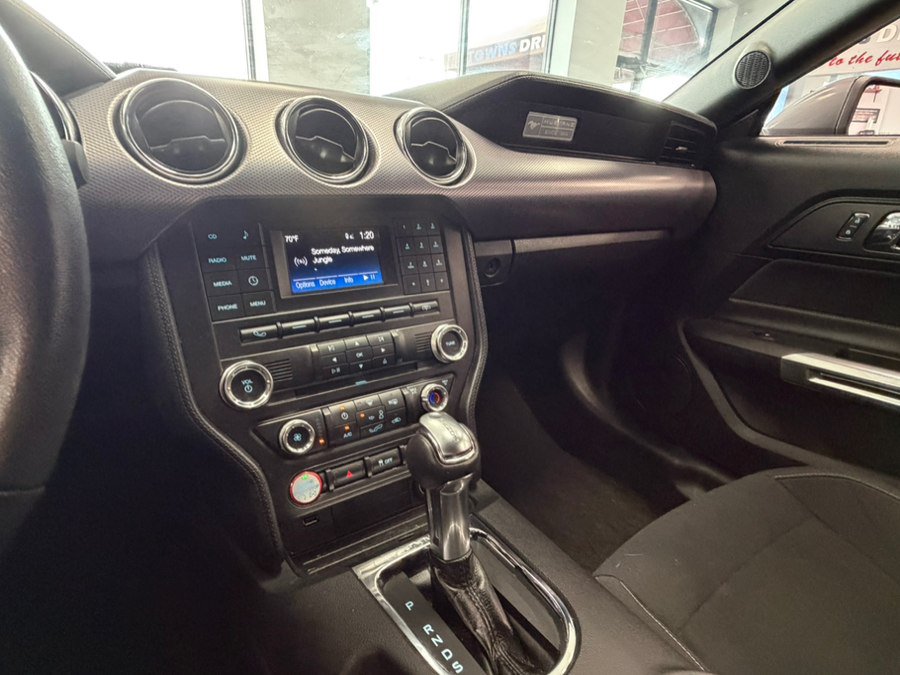 Used 2017 Ford Mustang Coupe RWD image 53