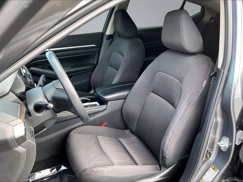 Used 2023 Nissan Altima 2.5 SV AWD/4WD image 24