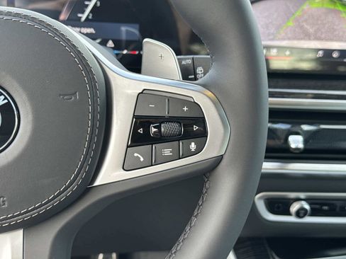 New 2026 BMW X5 xDrive40i w/ M Sport Package image 27