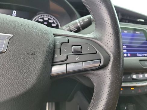 Used 2023 Cadillac XT4 Sport FWD image 25
