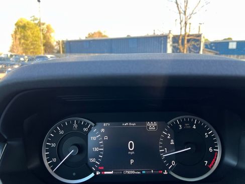 Used 2020 Land Rover Discovery Sport S image 15