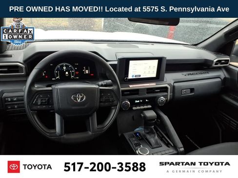 Used 2025 Toyota Tacoma SR image 12