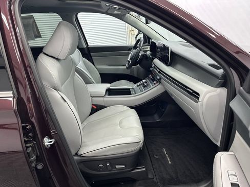 Used 2025 Hyundai Palisade SEL FWD image 15