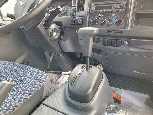 New 2024 Chevrolet Low Cab Forward image 11