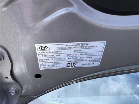 New 2025 Hyundai Elantra SEL image 17