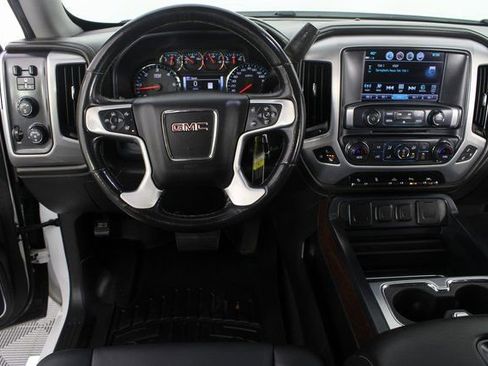 Used 2018 GMC Sierra 1500 SLT image 11