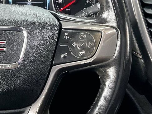 Used 2019 GMC Acadia SLT image 12