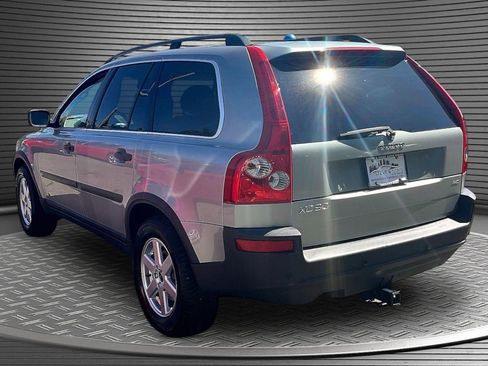 Used 2005 Volvo XC90 2.5T AWD/4WD image 4