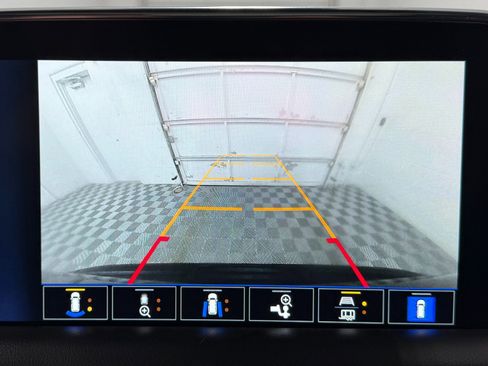 Used 2024 Chevrolet Suburban RST w/ Luxury Package image 29