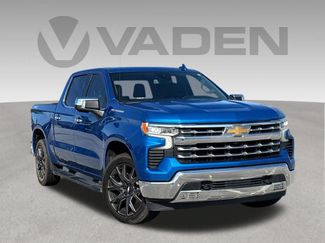 Used 2022 Chevrolet Silverado 1500 LTZ AWD/4WD video 1